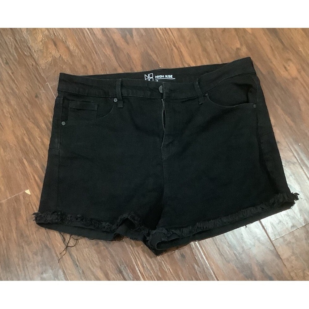 NoBo High Rise Shorts